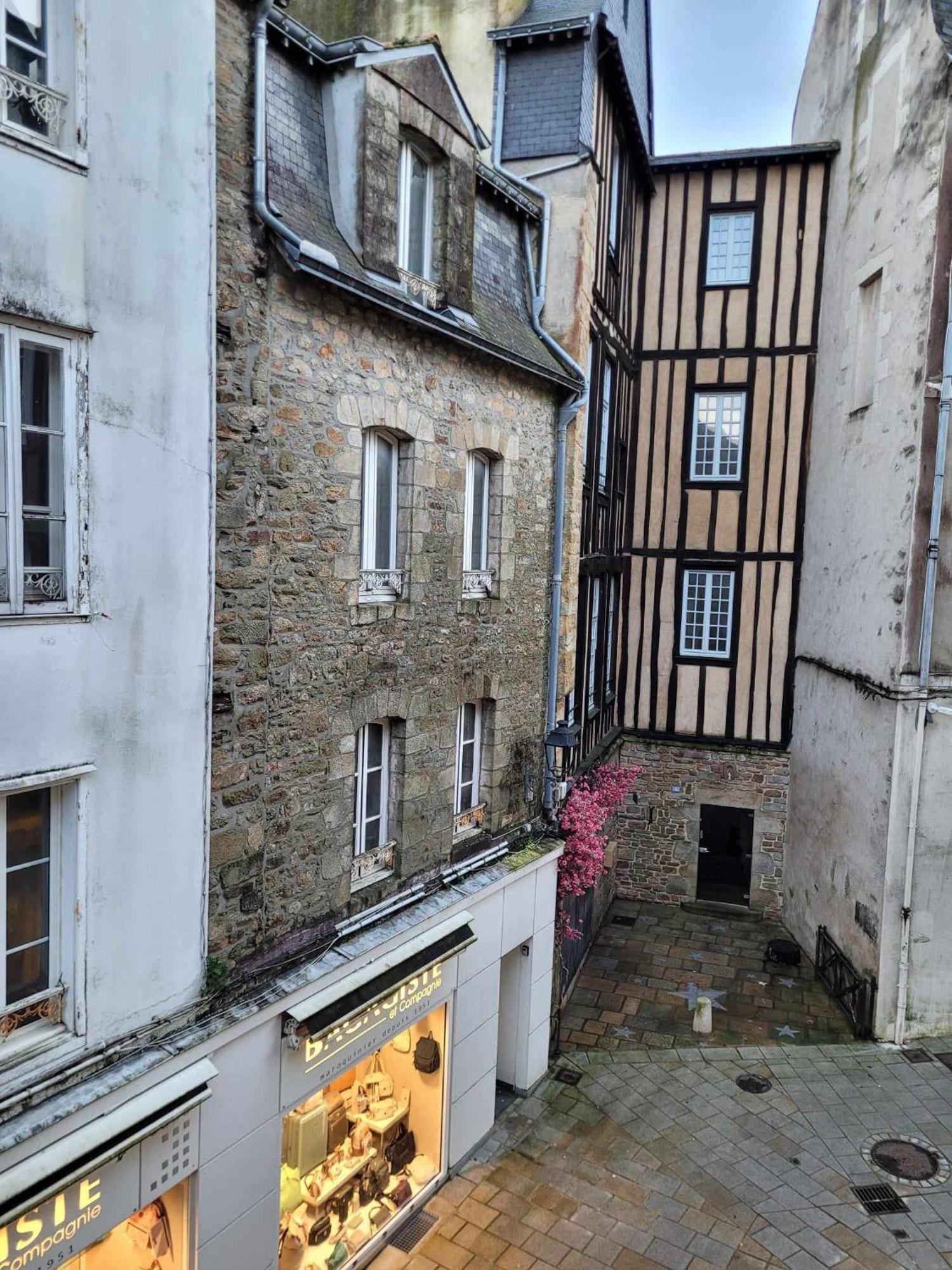 T1 Bis Intra Muros Vannes Kültér fotó